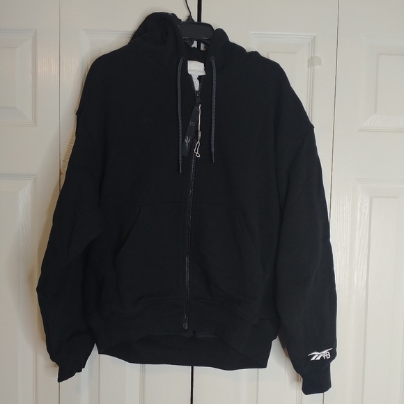 Reebok x Victoria Beckham Oversized Cotton Hoodie - Picture 5 of 10